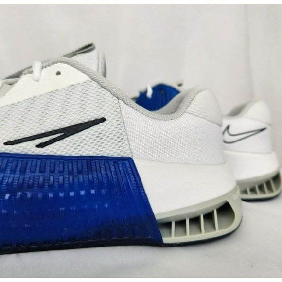 MEN'S NIKE METCON 9 WHITE BLUE BLACK DZ2617-700 WEIGHTLIFTING GYM - Picture 8 of 10